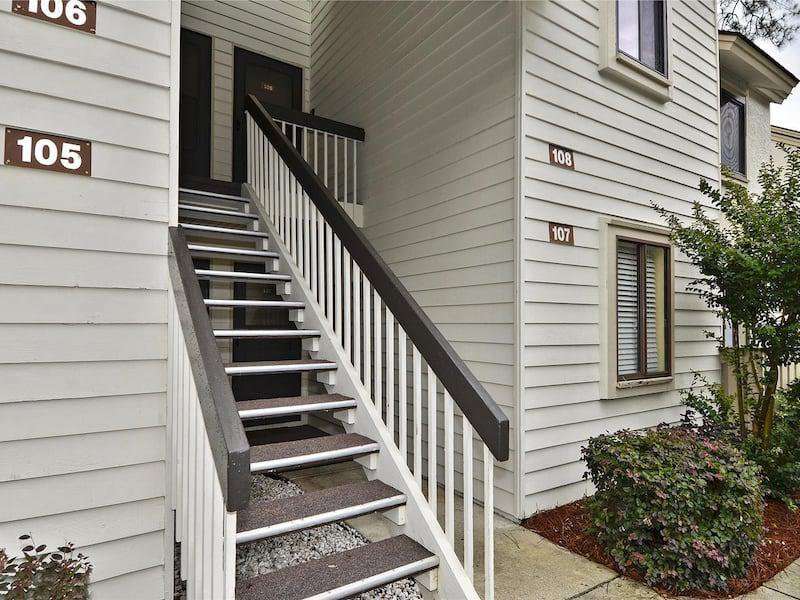 Resort Island House | Forest Beach