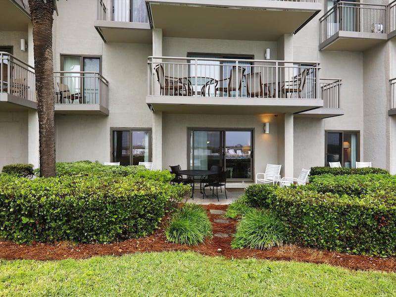 Resort Ocean One | Forest Beach