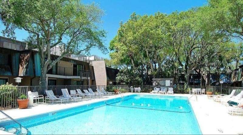  swimming pool area of the Ocean Club Villas