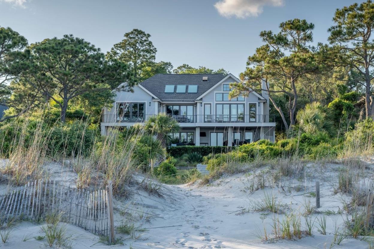 oceanfront vacation rental home with breathtaking ocean views from almost every room